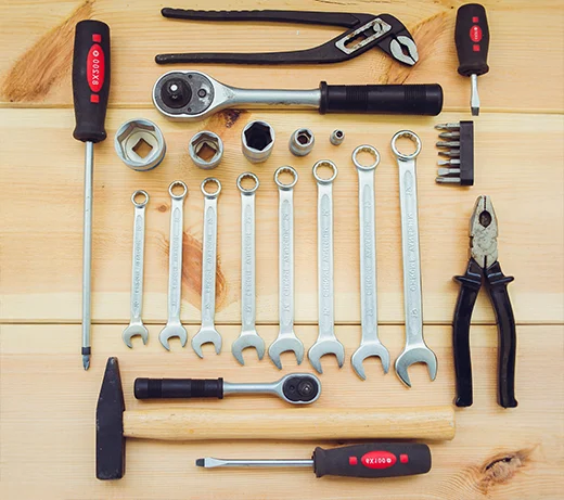 banner scule si unelte